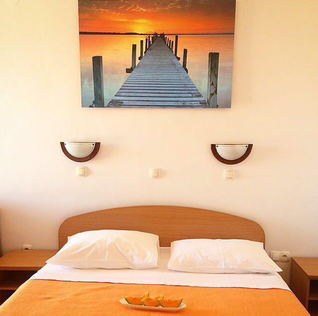 Guest House Mamut Каштела Экстерьер фото